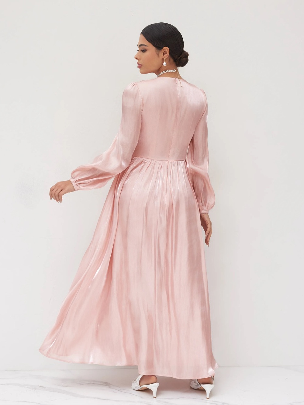 NWT CIDER ROUND NECKLINE RUFFLE MAXI DRESS - Picture 3 of 13